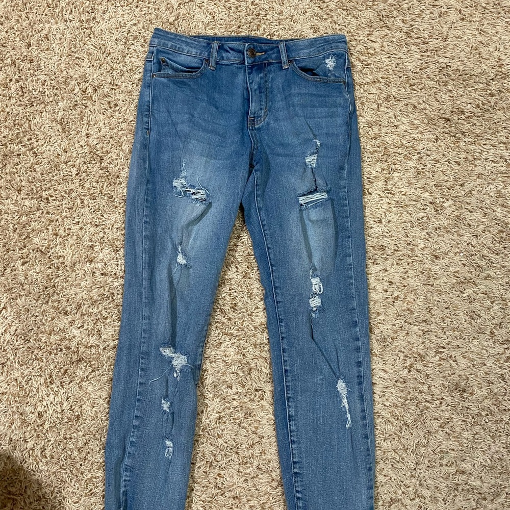 Grace and lace size 6 distressed jeans